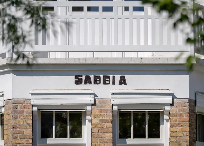 Villa-sabbia Villa *